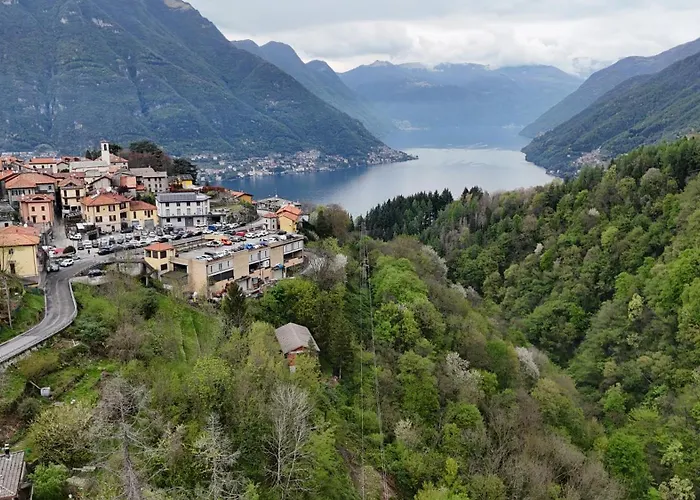 شقة Casa Di Spino Faggeto Lario